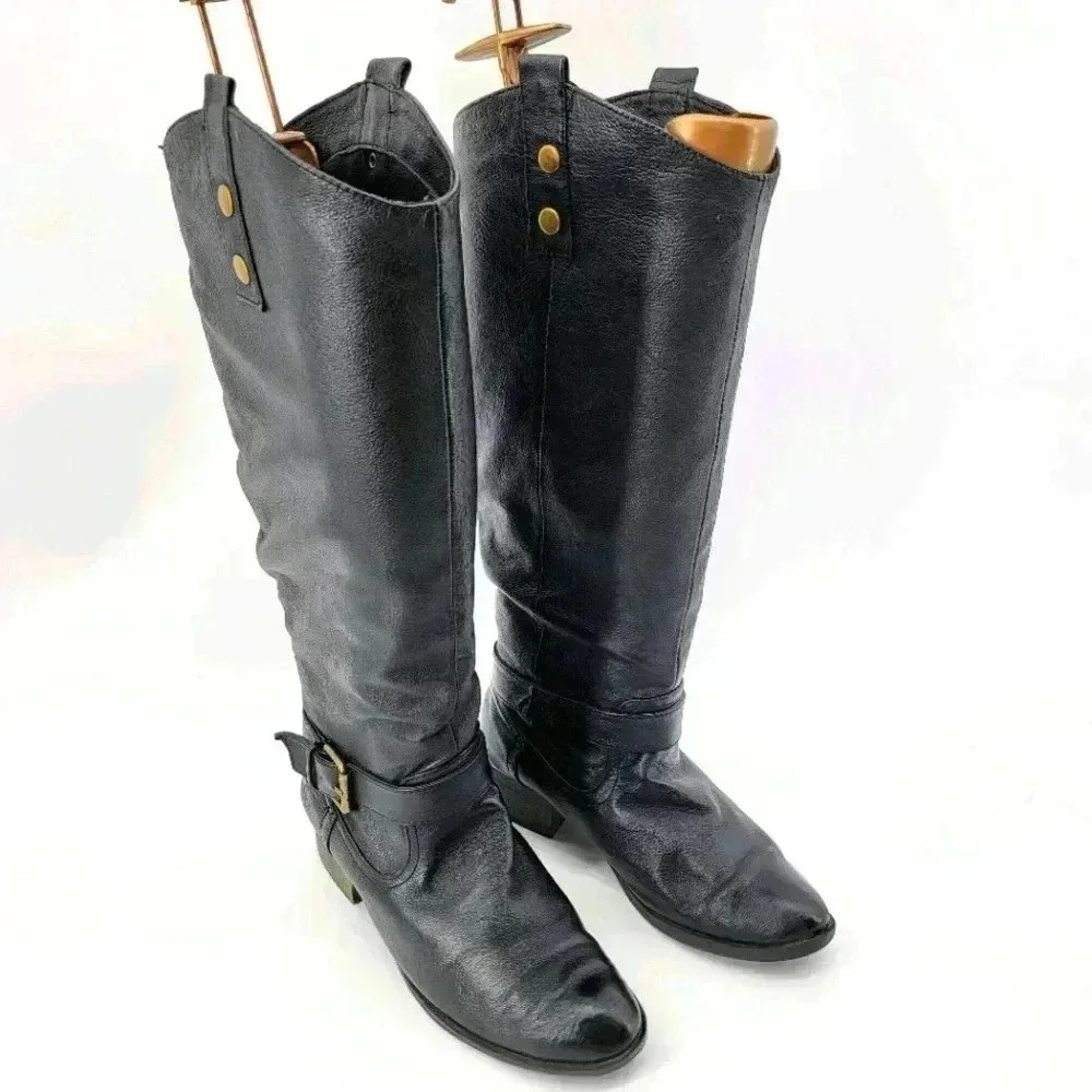 CHINESE LAUNDRY BOOTS